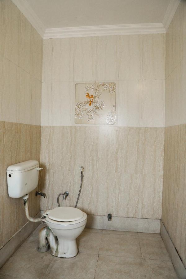 Hotel Centra Inn New Delhi Exterior photo